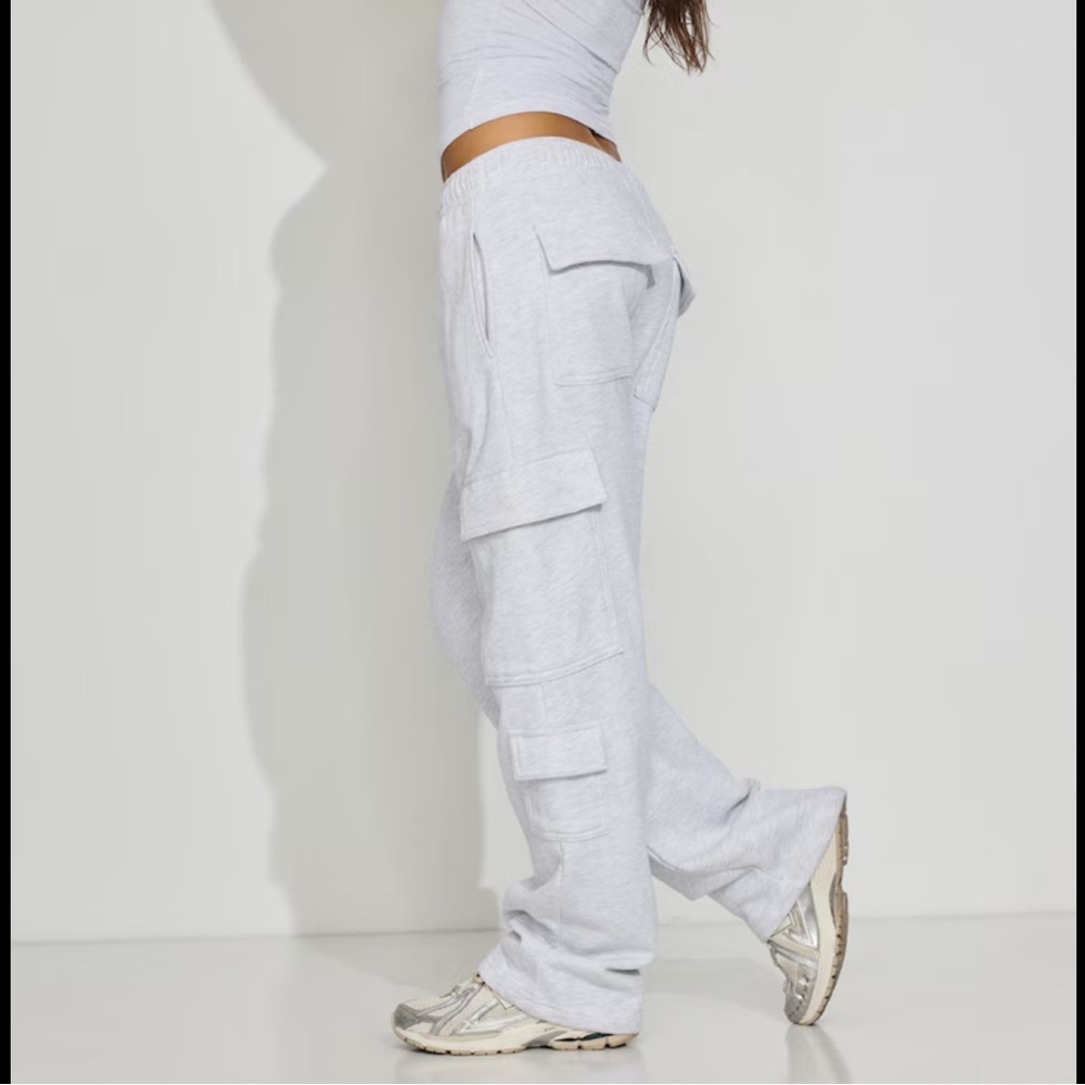 Garage UltraFleece Cargo Straight Grey Sweatpants NWT Size XS - Picture 3 of 10